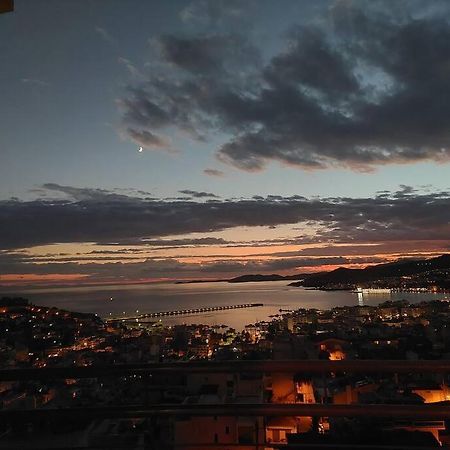 View Of The Whole City Studio Kavala Esterno foto